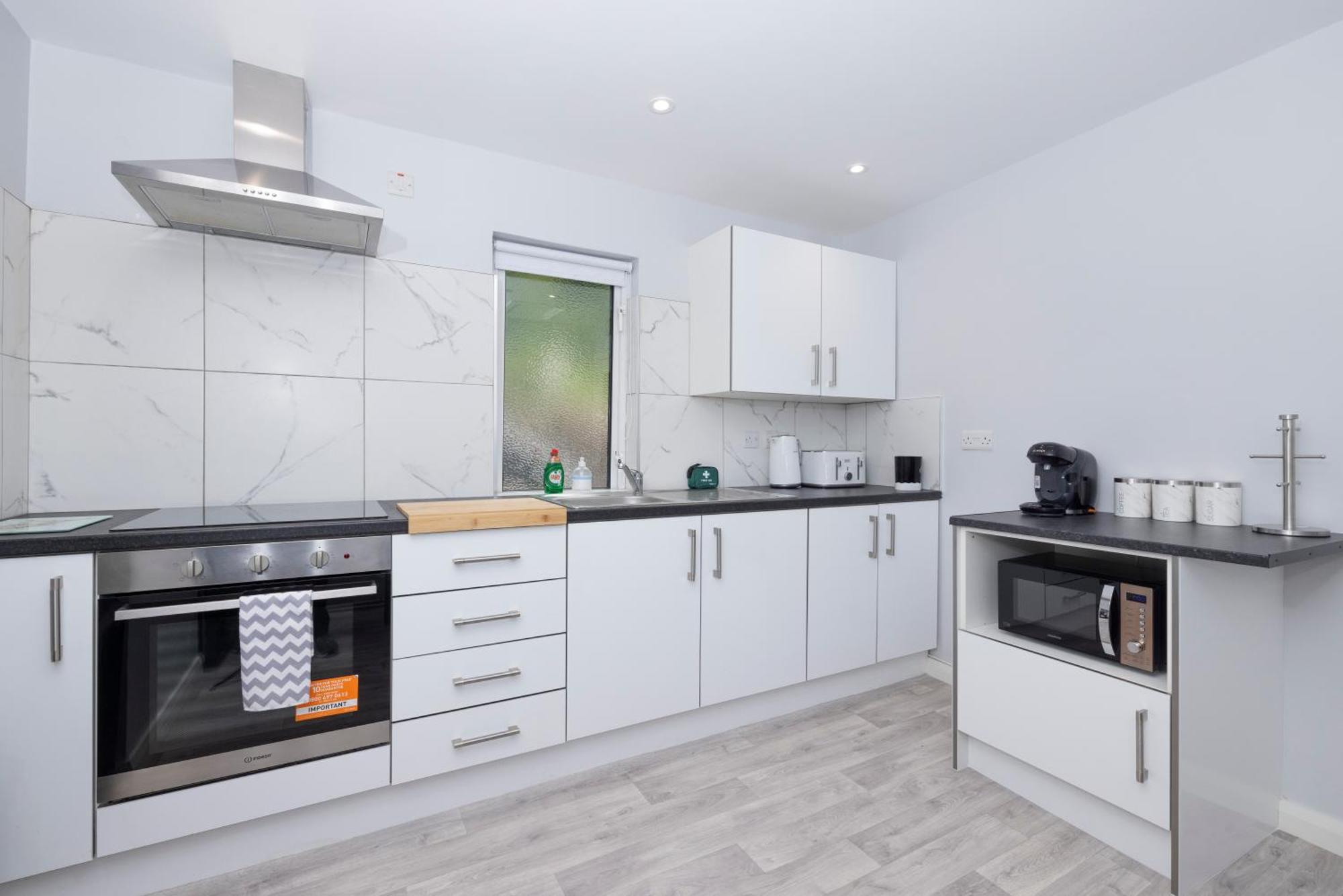 Modern 2 Bed Apartment Enniskillen Exterior foto